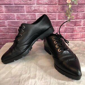 Carolinna Espinosa Oxford 9.5 Leather Pointed Toe Tread Black